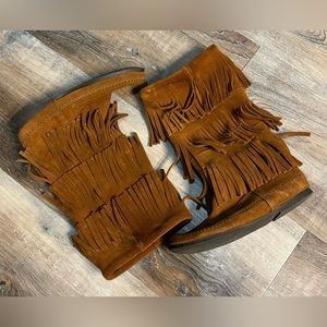 Minnetonka Fringe boots